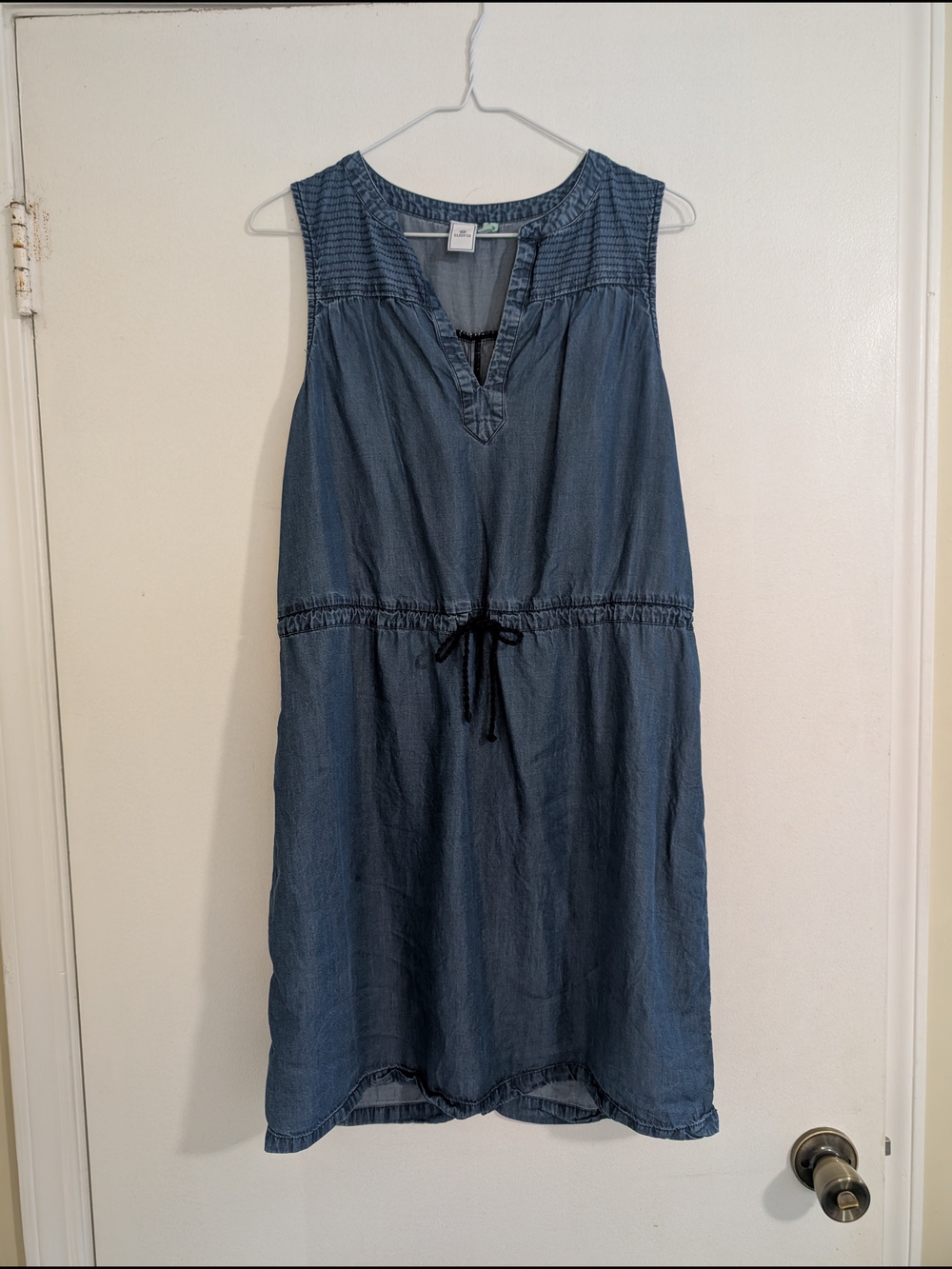 Susina Soft Denim 100% Tencel Sleeveless Dress Size Small Coastal Boho Casual